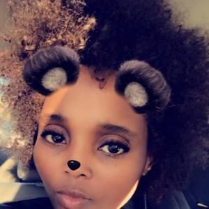 Meet your Posher, Latonya